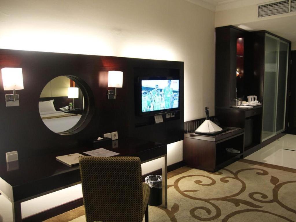 Grand Basko Hotel ปาดัง ภายนอก รูปภาพ