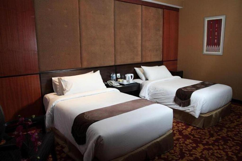 Grand Basko Hotel ปาดัง ภายนอก รูปภาพ